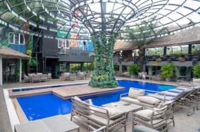 The Blowfish Hotel
